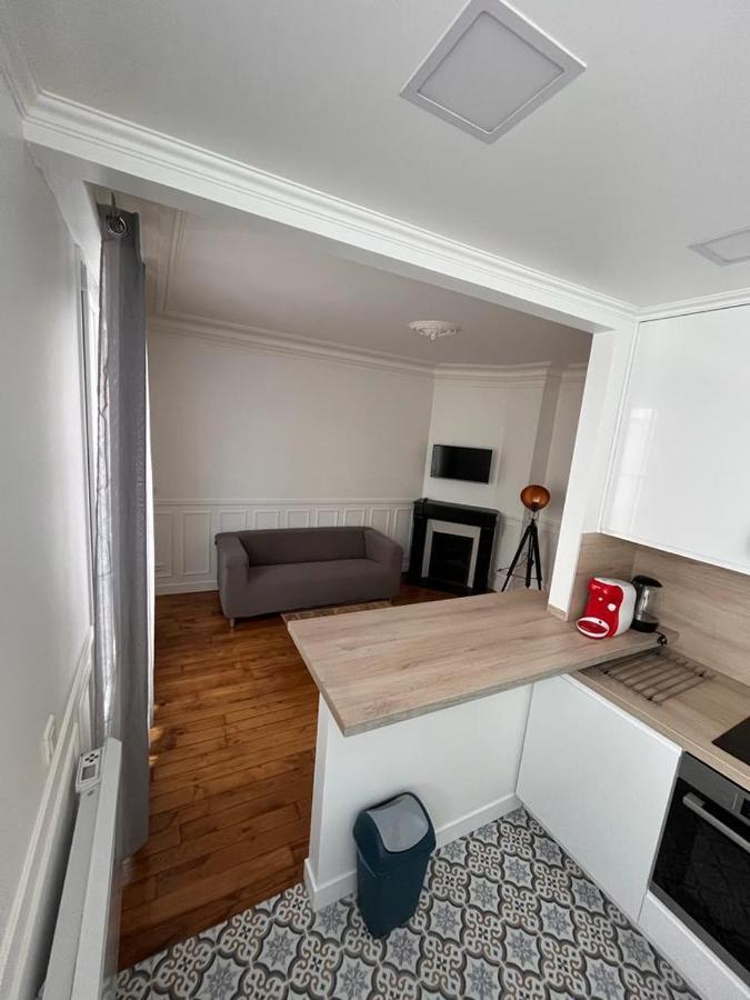 Cosy Appartement Paris A Deux Pas Courbevoie Luaran gambar
